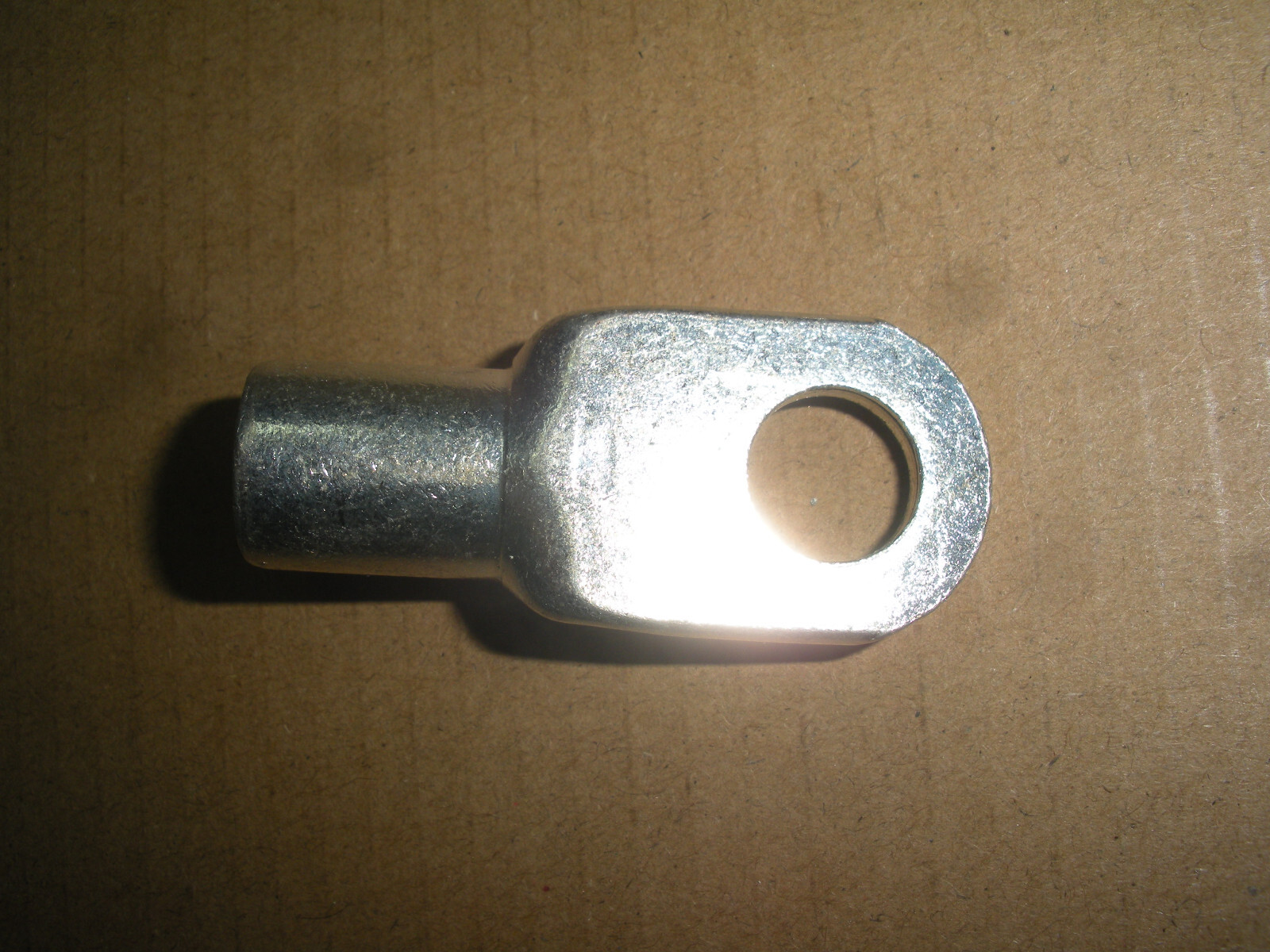 2/0 compression lug crimp ring lot of 50 per box non insulated 4 lots available