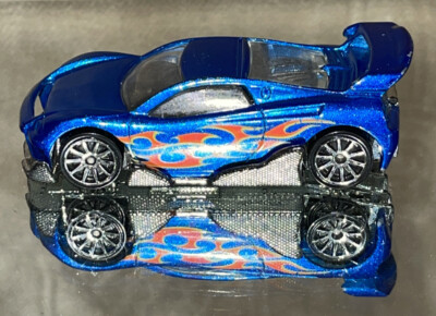 Hot Wheels 2000 MS-T SUZUKA Blue W/ Flames Mattel 1:64 Scale VGUC