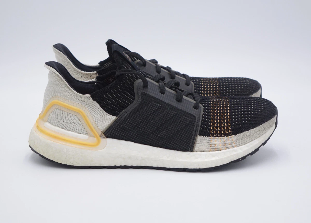 adidas gazelle silver green womens adidas Ultra Boost 22 Womens Running Shoes