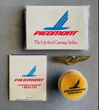 Piedmont Airlines Gift Pack - Wing, Lens Cloths, Tissues, Shoe Cleaner