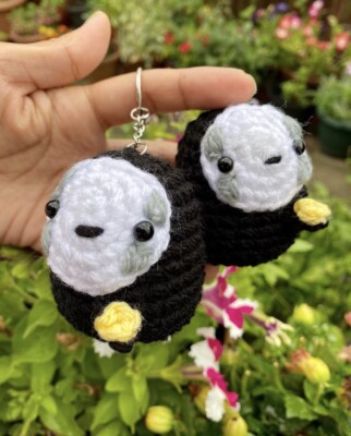 Studio Ghibli No-face Kaonashi Amigurumi Häkelpuppe Plüschtier Schlüsselanhänger