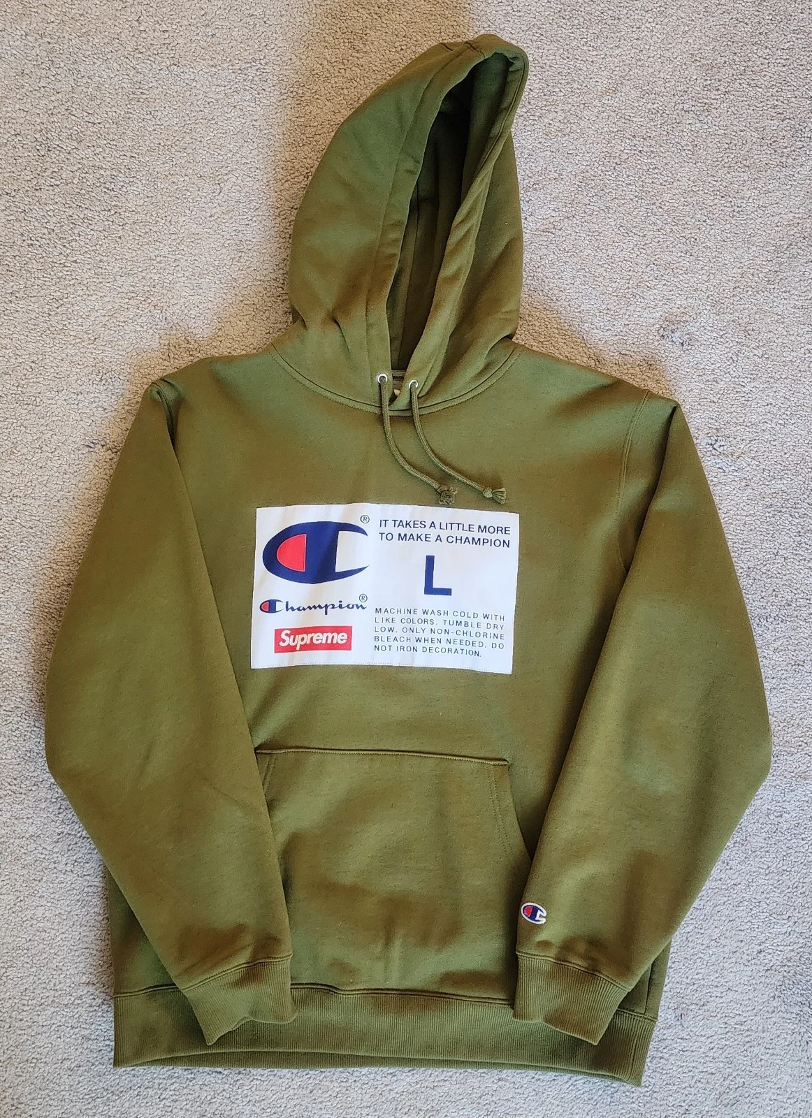 Sweat à capuche Supreme Champion Label Olive   TAILLE L   Excellent état