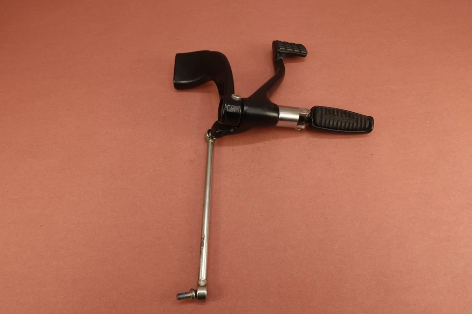 09-21 Harley Davidson Sportster Iron 883 XL883N Pie Delantero Derecho Pedal de Freno Foto 3 de 4