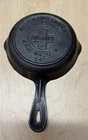 GRISWOLD #0 Cast Iron Skillet 562 Rare Hard To Find Old Handle Toy