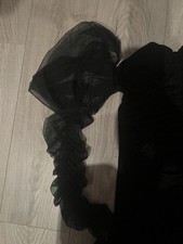 Gerafftes figurbetontes Kleid mit Ballon Ärmeln (integrierte Büstenhalter)