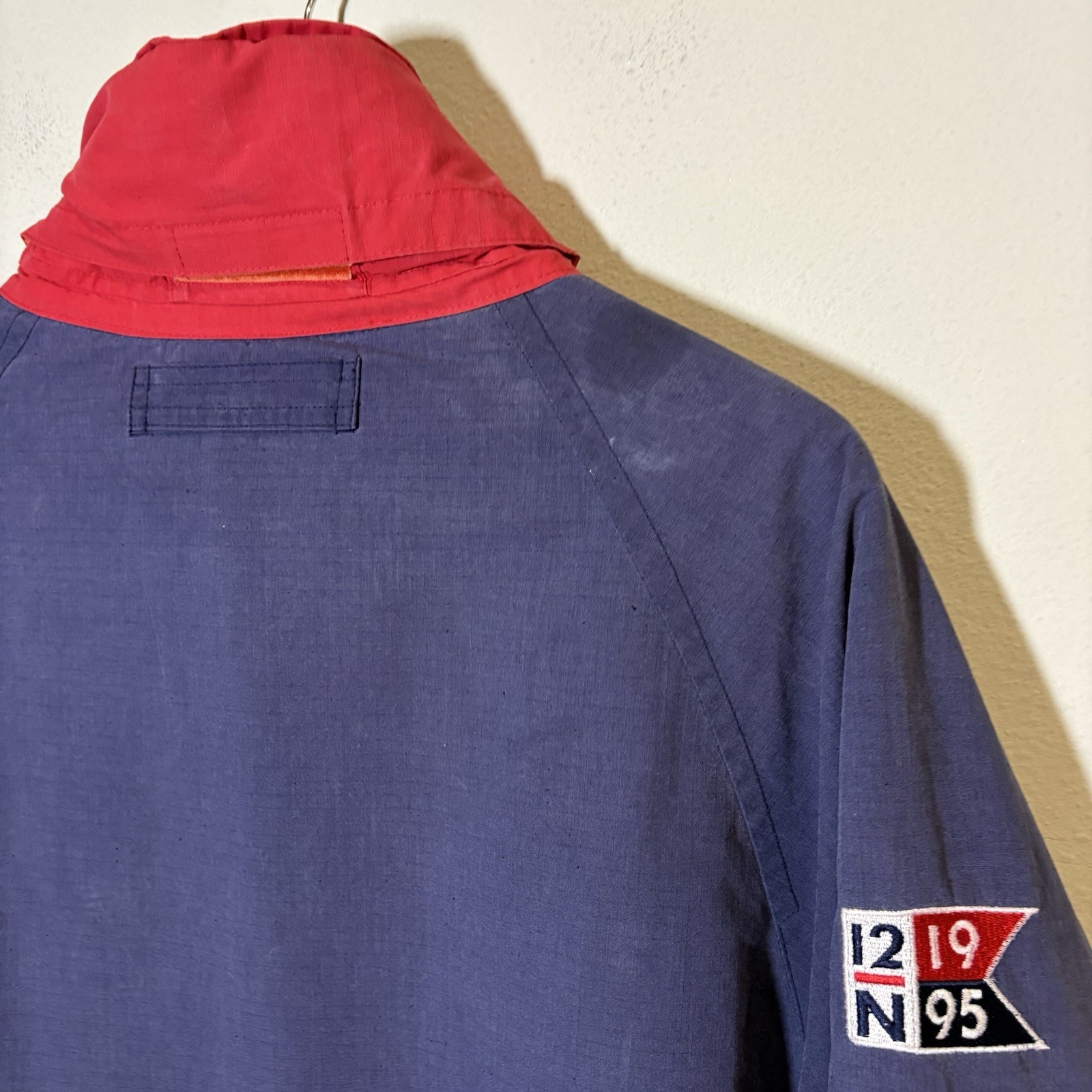 Vintage 90s Nautica Sail Sports JacketMens Medium Navy/Red/White-Stow Hood Rare image 10