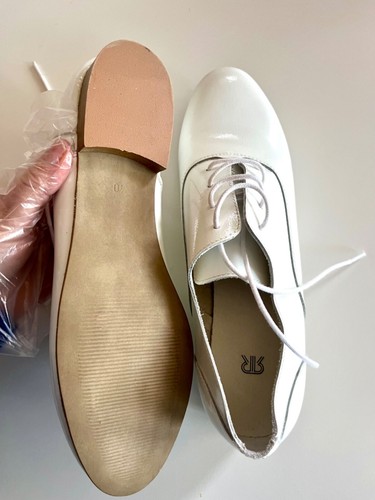 $90 Women Pure White Oxford Shoes Pointed Patent Faux Leather size 40 or 8.5 NEW - Picture 9 of 15