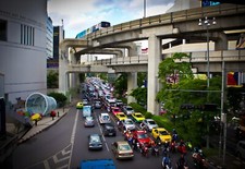 Digital Photo/Picture/Wallpaper/ART --- Traffic and Skyline Bangkok Thailand