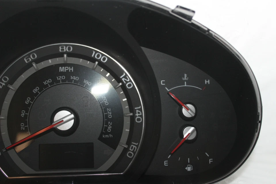 Приборная панель спидометра 2014-2016 Kia Sportage 32 511 миль - Изображение 4 из 4