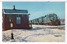 B&M 1753 & Symbol Freight A/TC-4 Prepares to Depart Yard at Mechanicville NY PC
