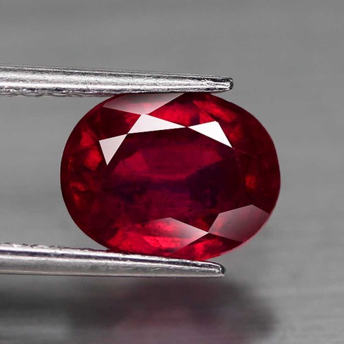 ES 2.30 ct. Rubí Natural Oval Rojo Nigeria - Imagen 2 de 3