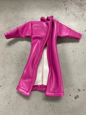 SU-CH-LTC-PK: 1/12 Pink Wired Trench Coat for Mezco MixMax Vtoys muscular body