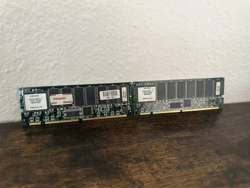 COMPAQ 256MB HYS72V16100GR-8 SIEMENS 16Mx72 SDRAM (2x128MB) 100MHZ - Image 2 of 4