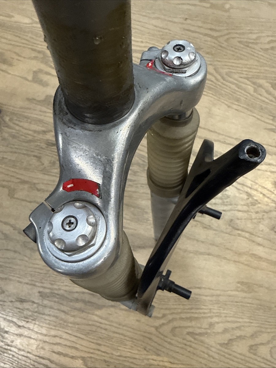 Specialized FS Future Shock 1-1/8” Threadless Steerer 26