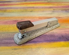 ⭐VTG Bates 56 Stapler Office Desktop Speckeld RetroDesign Metal USA MADE Durable