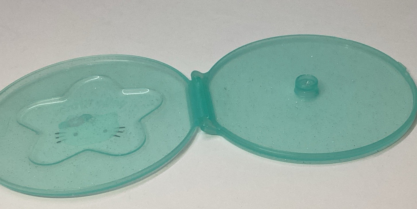 McDonald’s hello Kitty CD holder happy meal  Toy body art tattoos 2002 Sanrio