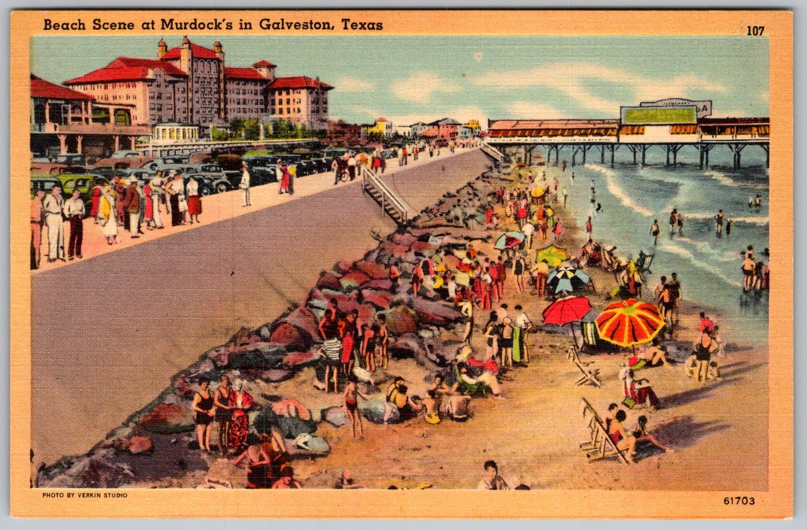 Vtg Linen Postcard Murdock's Beach Scene Galveston, TX 1930s