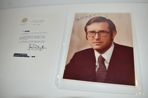 JOHN D. "JAY" ROCKEFELLER IV - PHOTOGRAPH SIGNED AUTOGRAPH w/REQUEST NOT (CIJ55)