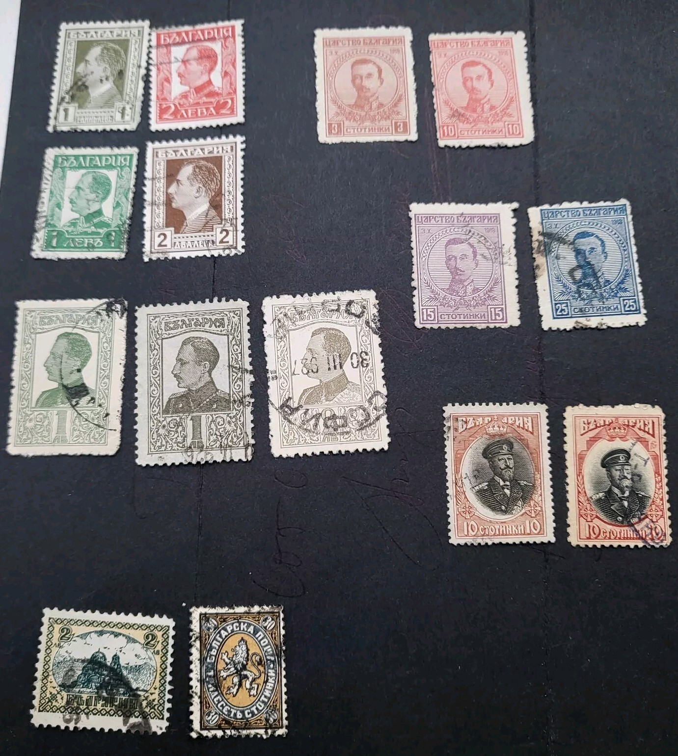 Picture 3 of 24
