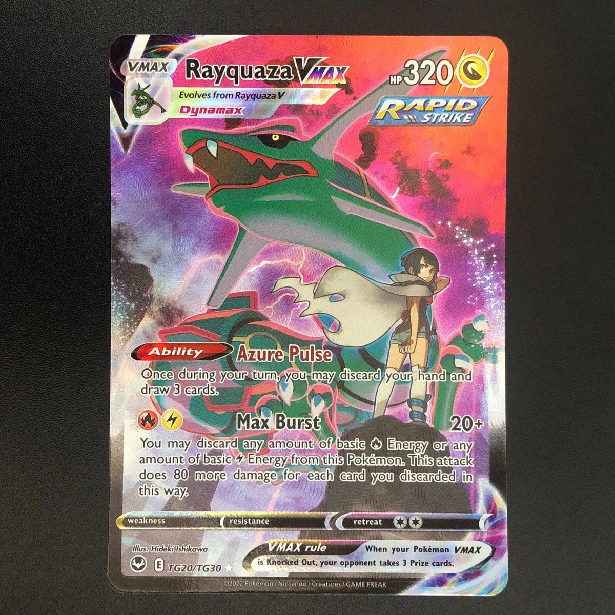 Rayquaza VMAX TG20/TG30 Rapid Strike Shiny Alternative Full Art - Myboost X  Epée et Bouclier 12 Tempête Argentée - Box of 10 Pokemon French Cards