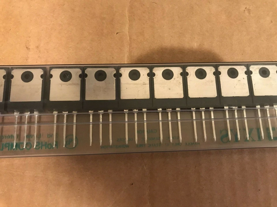 (25) Ixys IXFK180N15P Discrete Semiconductor Transistor MOSFET N-CH 180A 150V - Image 4 of 4
