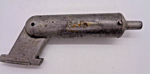 P & R 2 STROKE STARP ON AERO ENGINE SILENCER IN GOOD CONDITION FOR 40 ENGINES - Picture 2 of 2