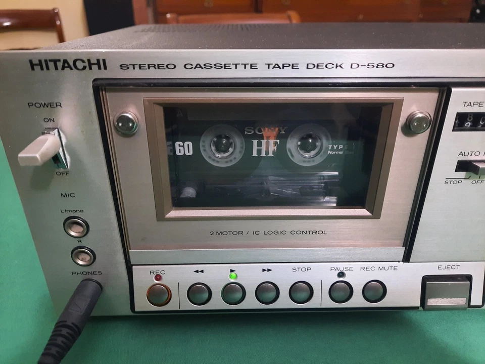 HITACHI D580 STEREO CASSETTE DECK REVISIONATO E FUNZIONANTE - Imagem 2 de 4