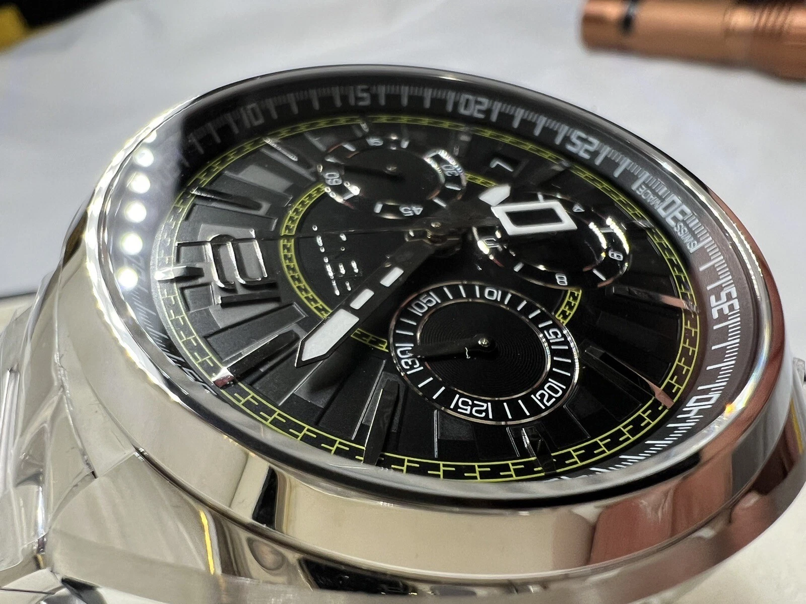 FENDI OROLOGI Momento Cronografo Quadrante Rotondo Bianco Orologio da Uomo