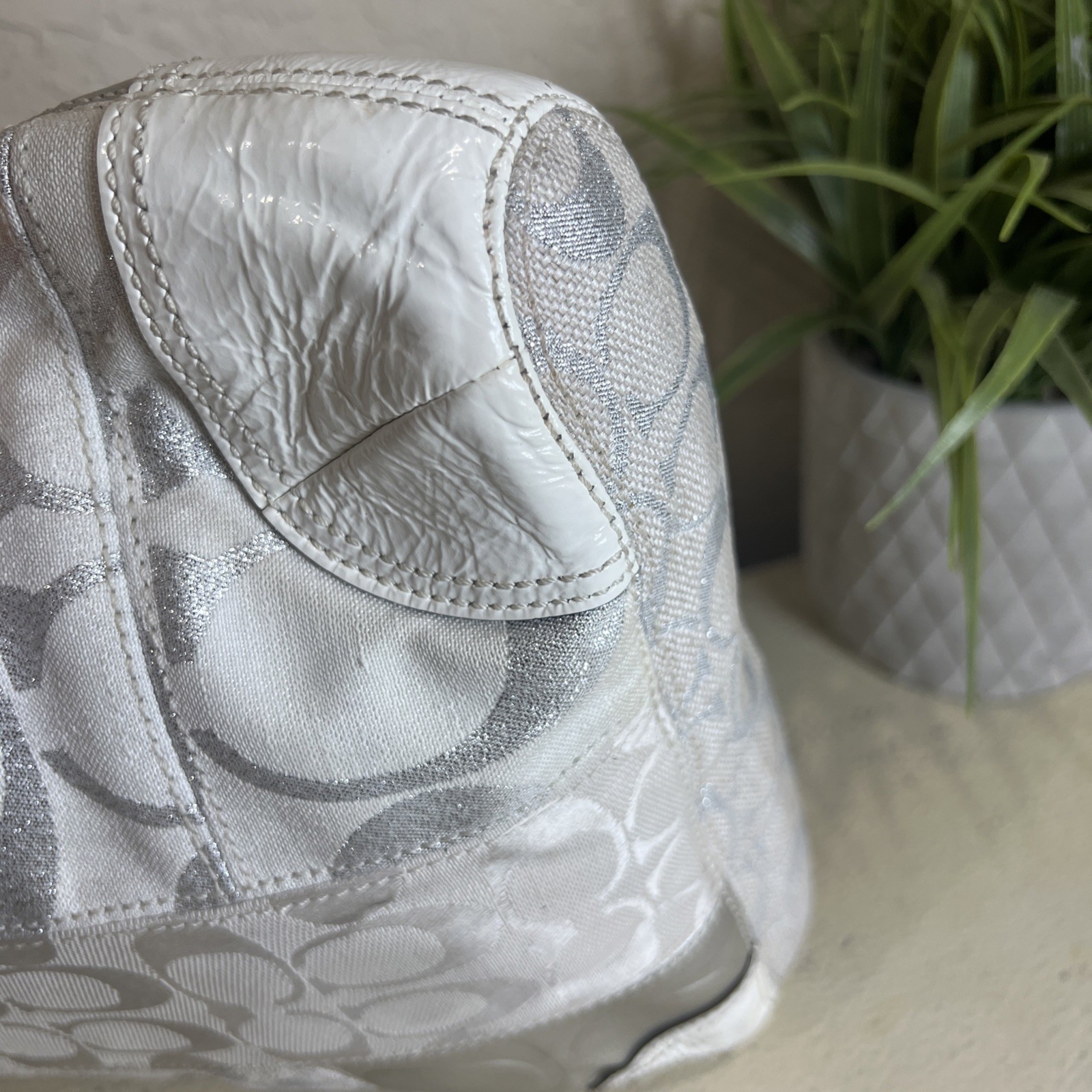 COACH (2008) GRAY WHITE Silver Patchwork  CROSSBO… - image 6