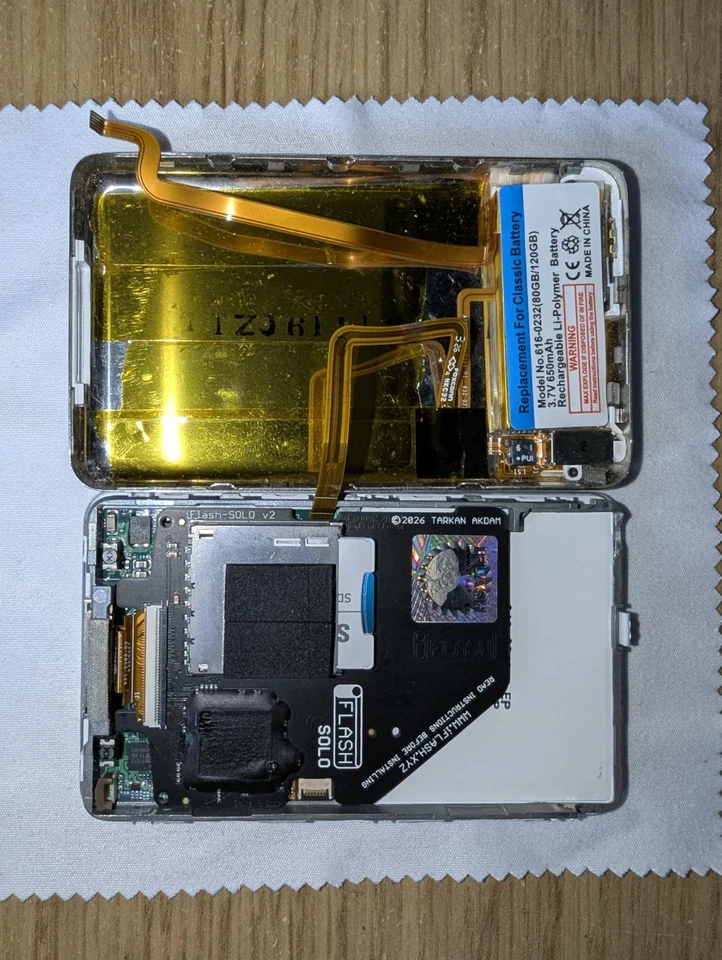 iPod Classic 5.5th Gen White- 256GB Flash Mod - Image 4 of 4