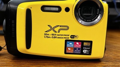 FUJIFILM FinePix XP130 防水 Wi-Fi コンデジ カメラ 富士フイルム