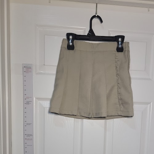 Wonder Nation Girls School Uniform Pleated Side Ruffle Scooter / Skort; Beige, 6 - Picture 1 of 3