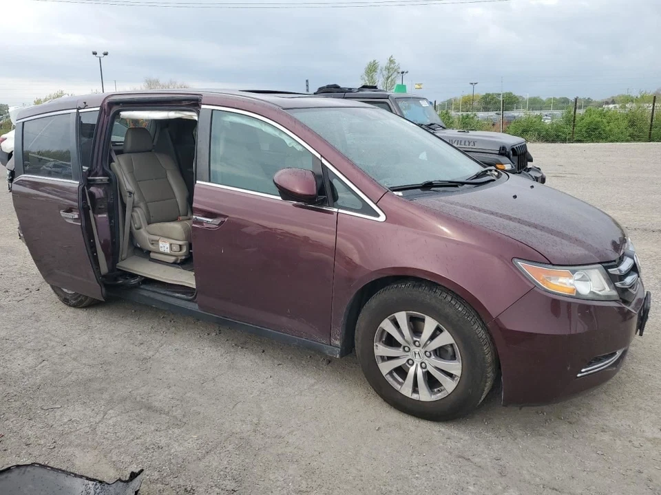 2015 Honda Odyssey EX Fuse Box Engine Compartment Used OEM 139K Miles - Image 4 of 4