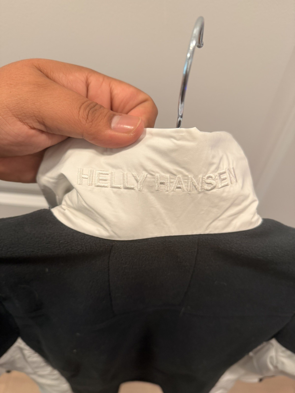 Helly Hansen Black Lightweight Jacket Side Panels… - image 3