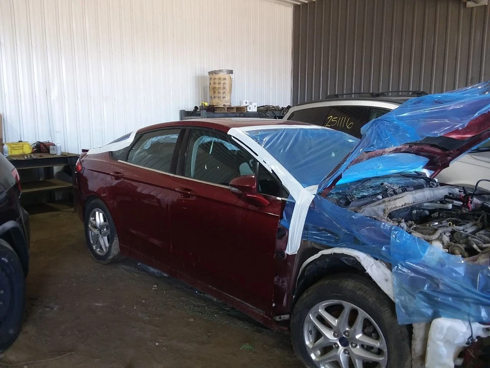 Frenos traseros SE para 13-20 FUSION 2105907 Foto 4 de 4