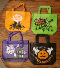 12 Halloween Trick or Treat Tote Bags with Handles 13 x 10