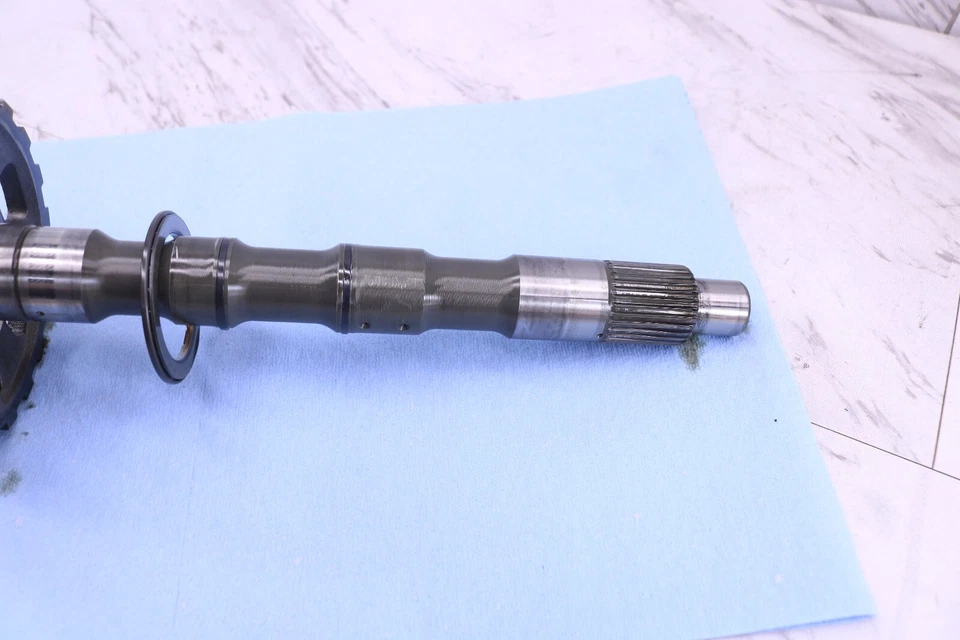 08-15 G37 370Z Q40 Q50 VQ37VHR EN EJE TRASERO EXTENSIÓN EJE DE SALIDA ENGRANAJE DE ESTACIONAMIENTO Foto 4 de 4