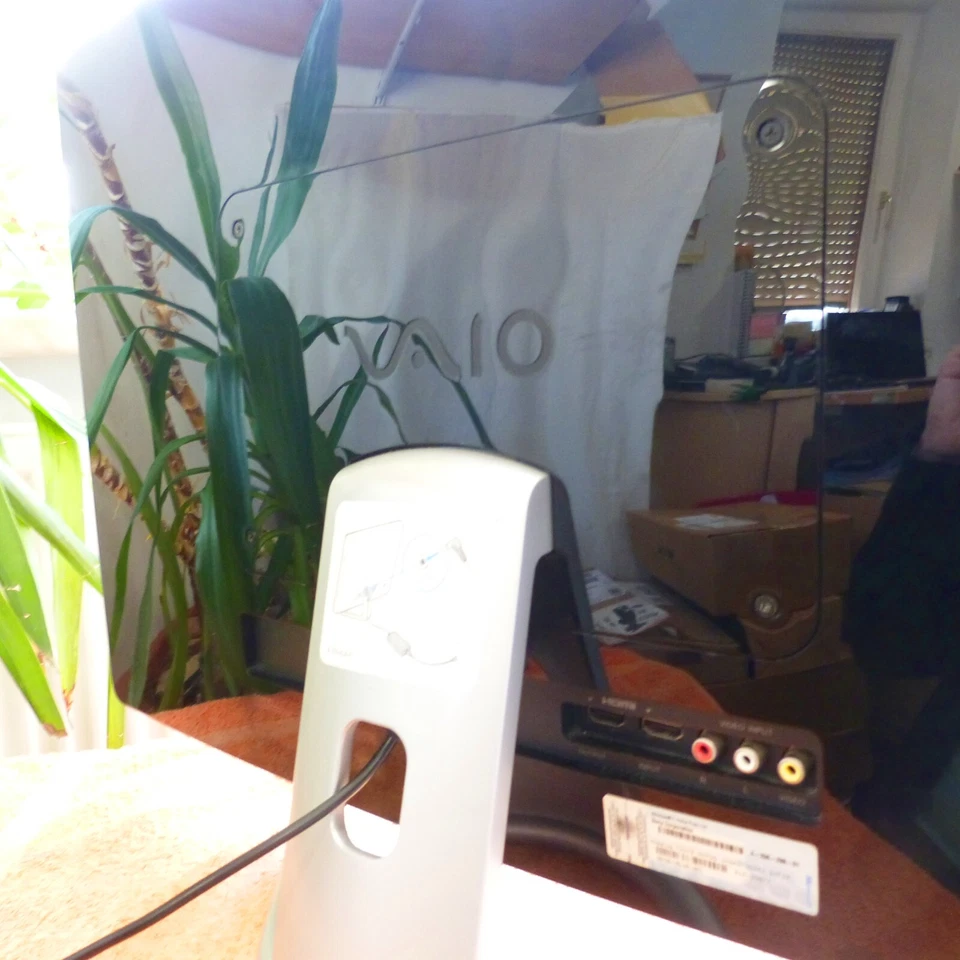 ALL IN ONE PC Sony Vaio 24 ZOLL TOUCH FULLHD SSD Windows 10 TURBO i5 VPCL21 AIO - Bild 2 von 4