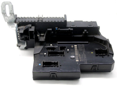 SAM Central Electrics Fuse Box 2049004803 Fits Mercedes-Benz W204