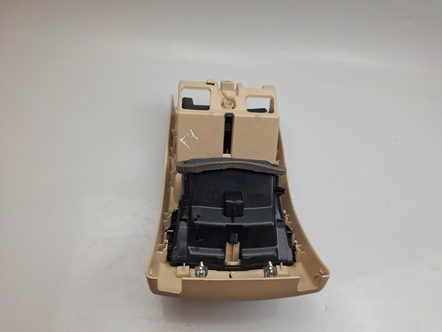 MERCEDES CLA250 CLA W117 2015 HALTER A1766801050 ASHTRAY CENTER KONSOLE - 第 8/13 張圖片