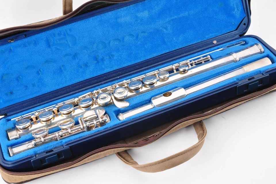 Yamaha Flute YFL-311 Silver Made in Japan w/Hardcase Used From Japan #073788 - Image 2 of 4