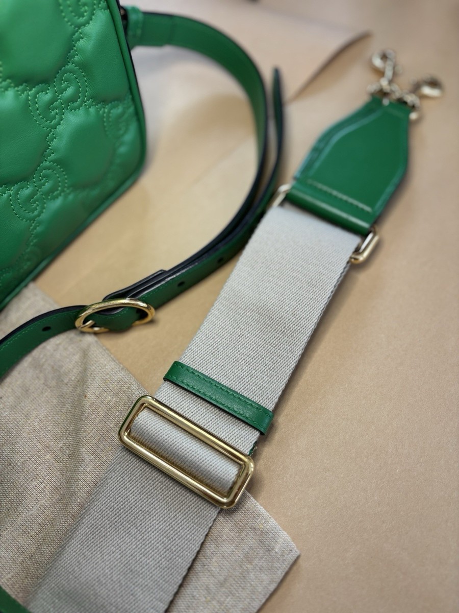 Gucci Zip Camera Bag GG Matelasse Green Leather Small Crossbody w