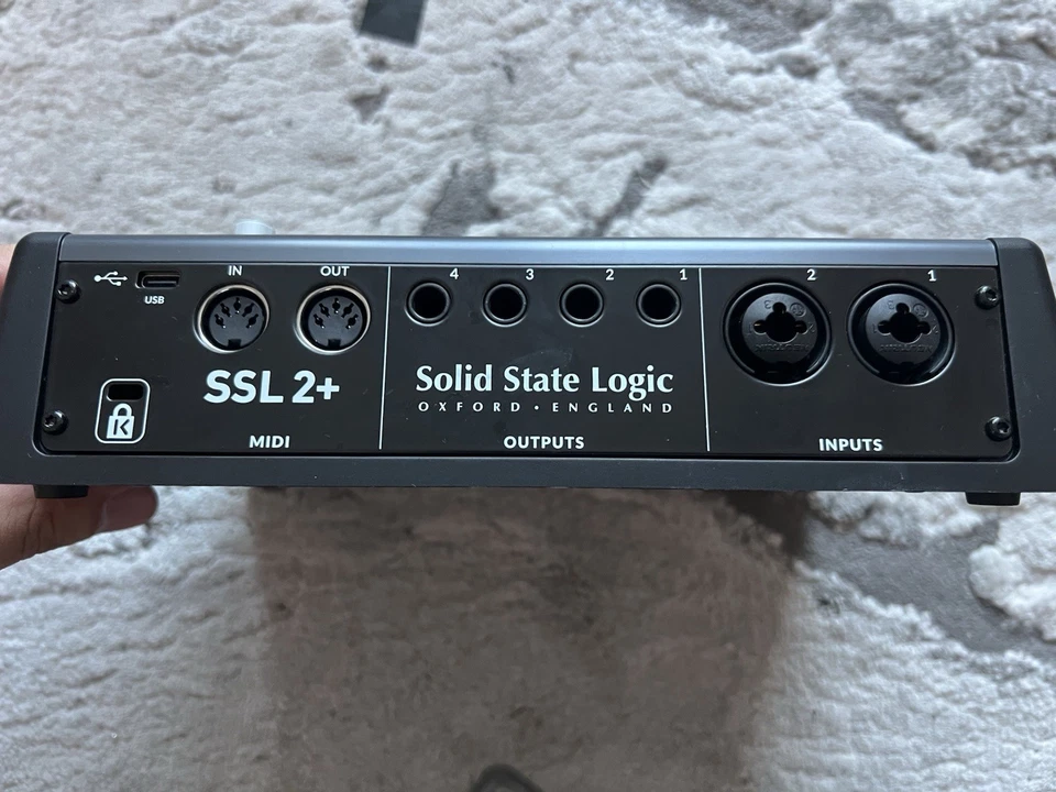 Solid State Logic SSL2-MKII 32-Bit 192kHz 2x2 USB-C Audio Interface - Image 2 of 4
