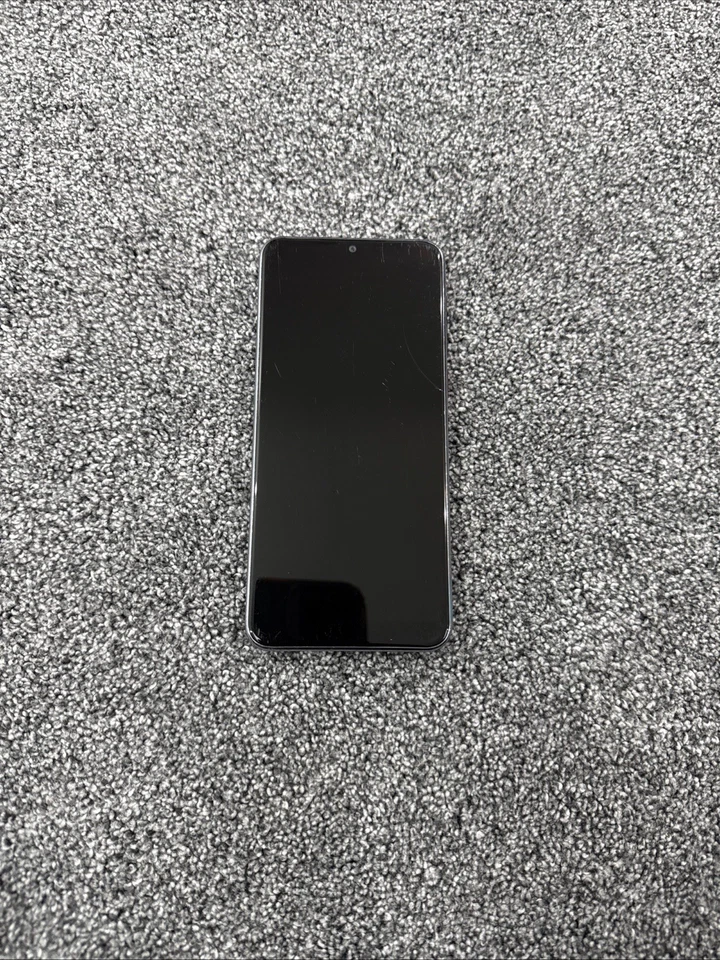 Vodafone Smart V10 VFD 730 Silver 32GB 5.9" Android Smartphone Hairline Crack - Image 2 of 4