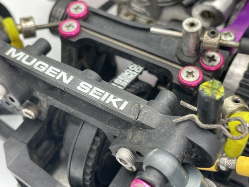 For parts Mugen MTX-2 vintage chassis with Novarossi M12 engine - Picture 8 of 19