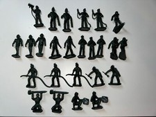 Marx Reissue Air Force Personnel 25 Pieces Green 50mm Plastic Toy Soldiers