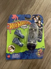 Hot Wheels Skate Tony Hawk Treasure Hunt Hawk Strike Rare Fingerboard