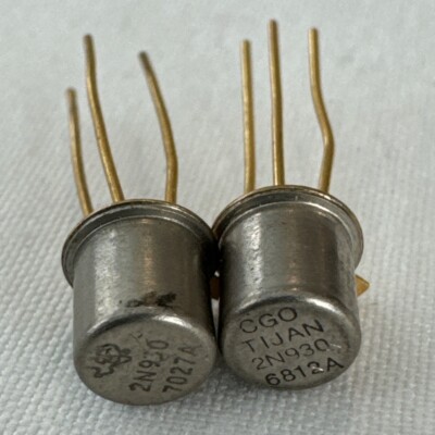 2 X 2N930  Transistor 3-Pin Gold Pins New Lot Quantity 2 Texas Instruments Rare