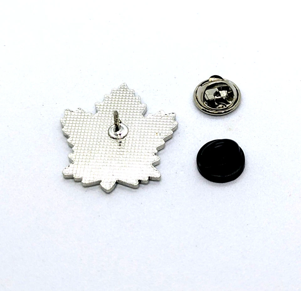 TORONTO MAPLE LEAFS PIN Hockey NHL Team Gift Enamel Hat Backpack Lapel Brooch - Image 3 of 4
