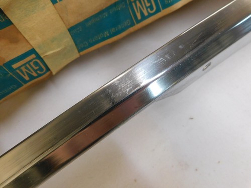 NOS OEM 1969 1970 Cadillac Front Wheel Lip Opening Mouldings Deville Fleetwood - Picture 13 of 19